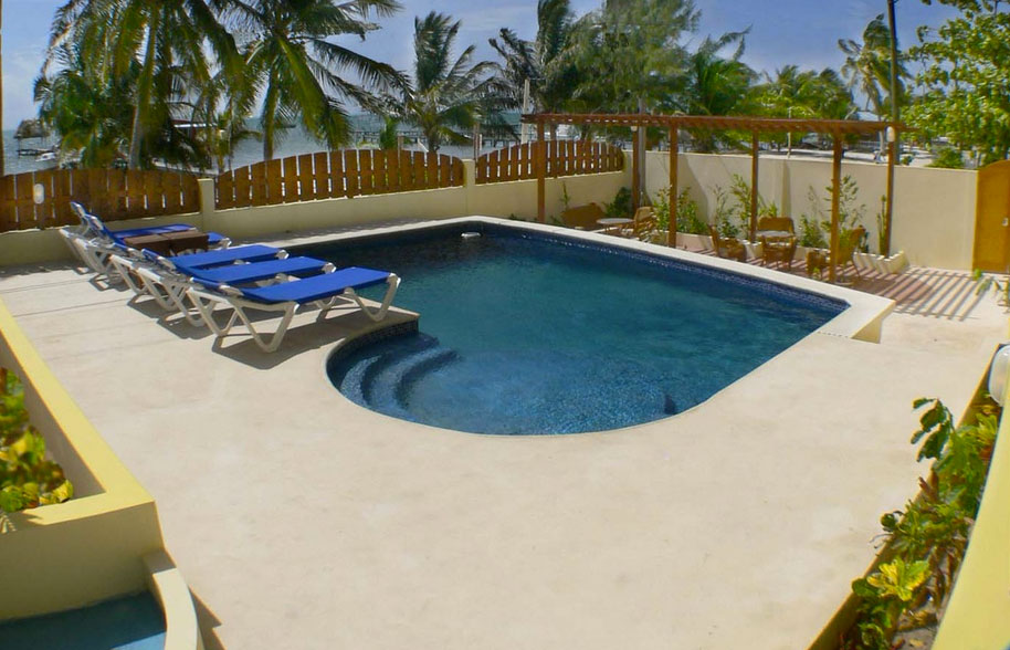 Caye Reef Luxury Apartments